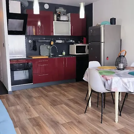 Lägenhet St Cyprien Lumineux Proche